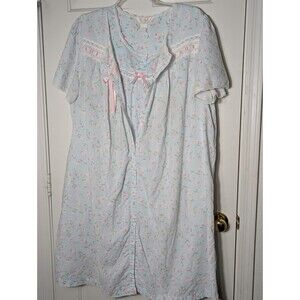 VTG Carriage Court Nightgown & House Robe 2X Blue Pink Floral Eyelet Lace Ribbon